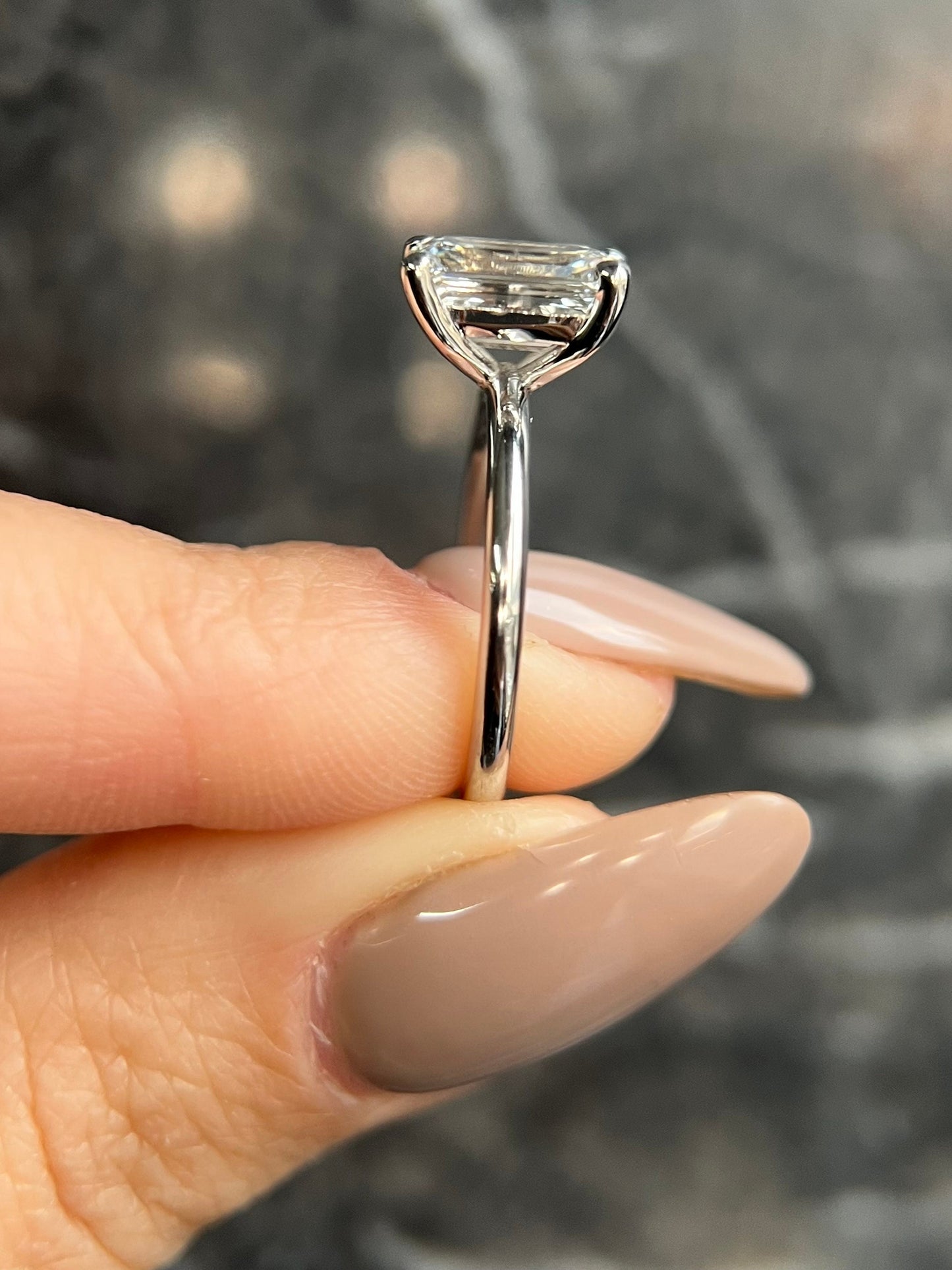 Emerald Cut 2 carat D Color VVS2 Clarity IGI Certified Lab Grown Diamond CVD Solitaire Engagement Ring