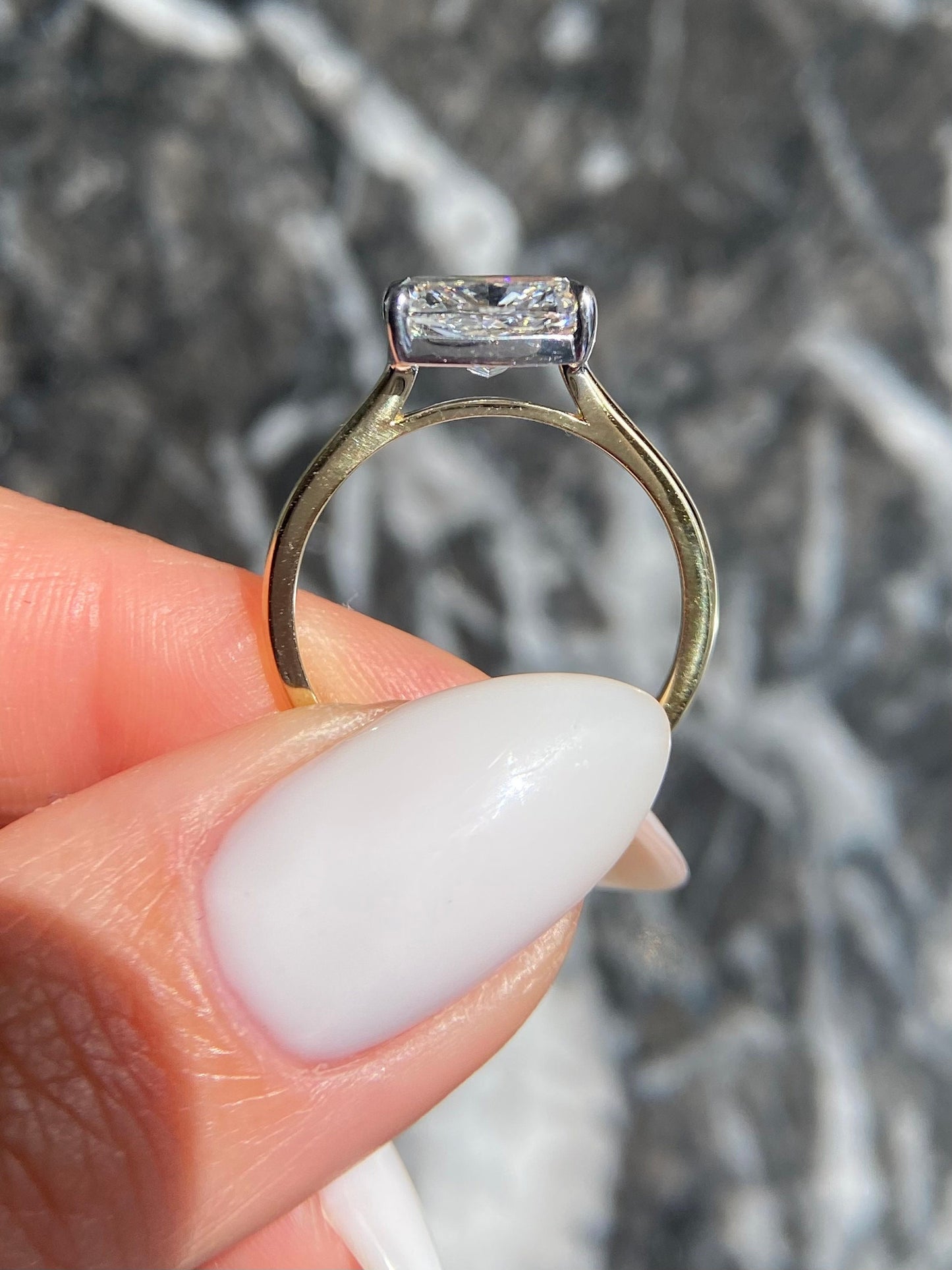 Elongated Cushion Cut 1.5 Carat E Color VVS2 Clarity IGI Certified Lab Grown Diamond East to West Solitaire Engagement Ring 14k Gold
