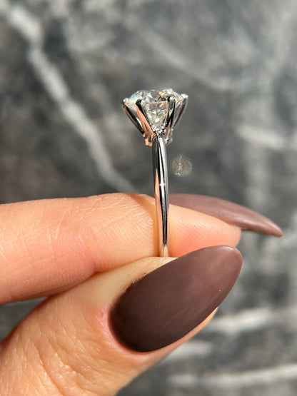 Round Ideal Cut 2 Carat IGI Certified Lab Grown Diamond D Color VVS2 Clarity Solitaire Engagement Ring