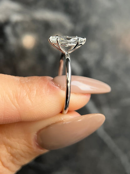 Marquise Cut 1 Carat IGI Certified E Color VVS2 Clarity Lab Grown Diamond Solitaire Engagement Ring - 6 prongs