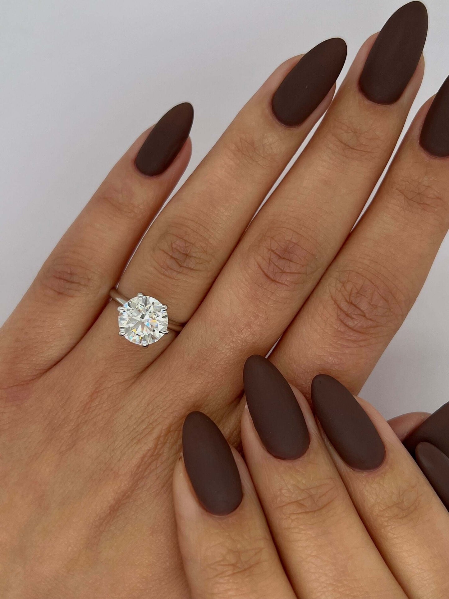Round Cut 4 Carat IGI Certified F Color VS1 Clarity Lab Grown, Excellent Cut, Round Brilliant Diamond Solitaire Engagement Ring