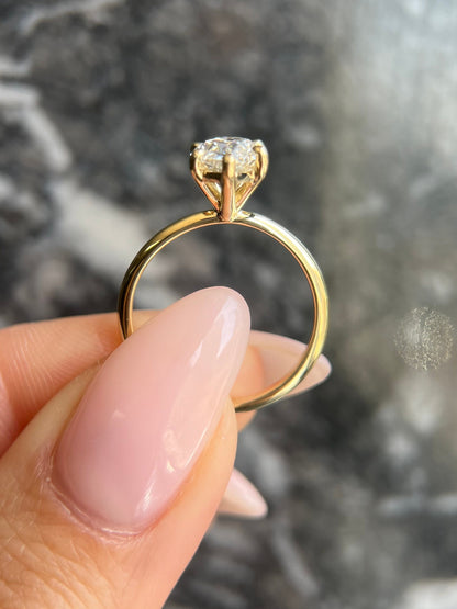 Marquise Cut 2 Carat F Color VS1 Clarity IGI Certified Lab Grown Diamond Solitaire Engagement Ring - 6 prongs
