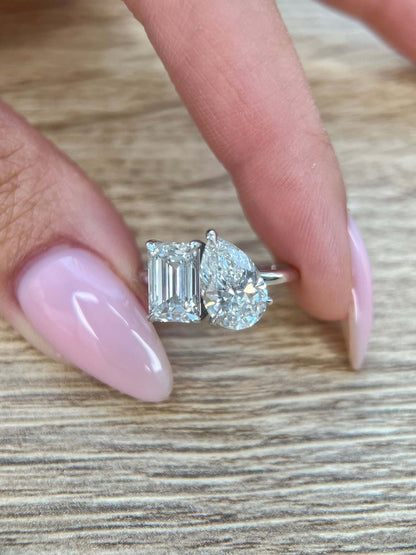 Unique 4 carat Pear + Emerald Cut IGI Certified F/VS1 Two Stone Lab Grown Diamond Solitaire Toi et Moi Ring You & Me Ring Engagement Ring