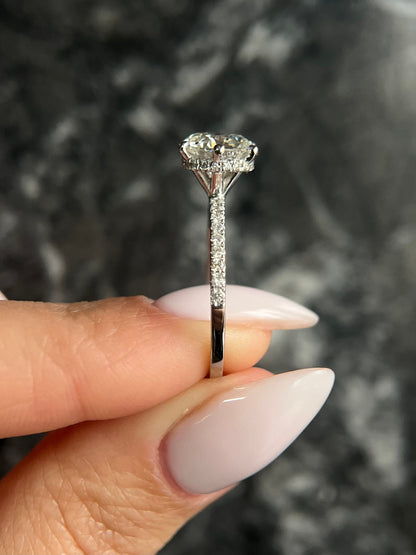 Round Cut 2.25 carat E Color VS1 Clarity IGI Certified Lab Grown Diamond Hidden Halo 6 prongs Engagement Ring, Side Round Diamonds